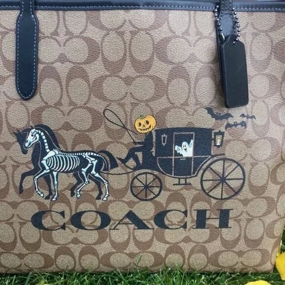 Coach City Tote In Signature Canvas With Halloween Print CM756 - Picture 5 of 6
